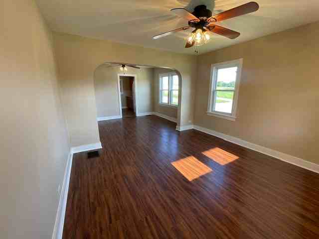 820 N Mine La Motte St - Photo 3 of 18