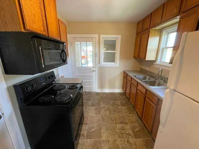820 N Mine La Motte St - Photo 7 of 18