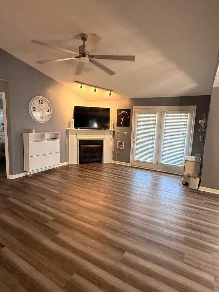314 Maiden Ct #5