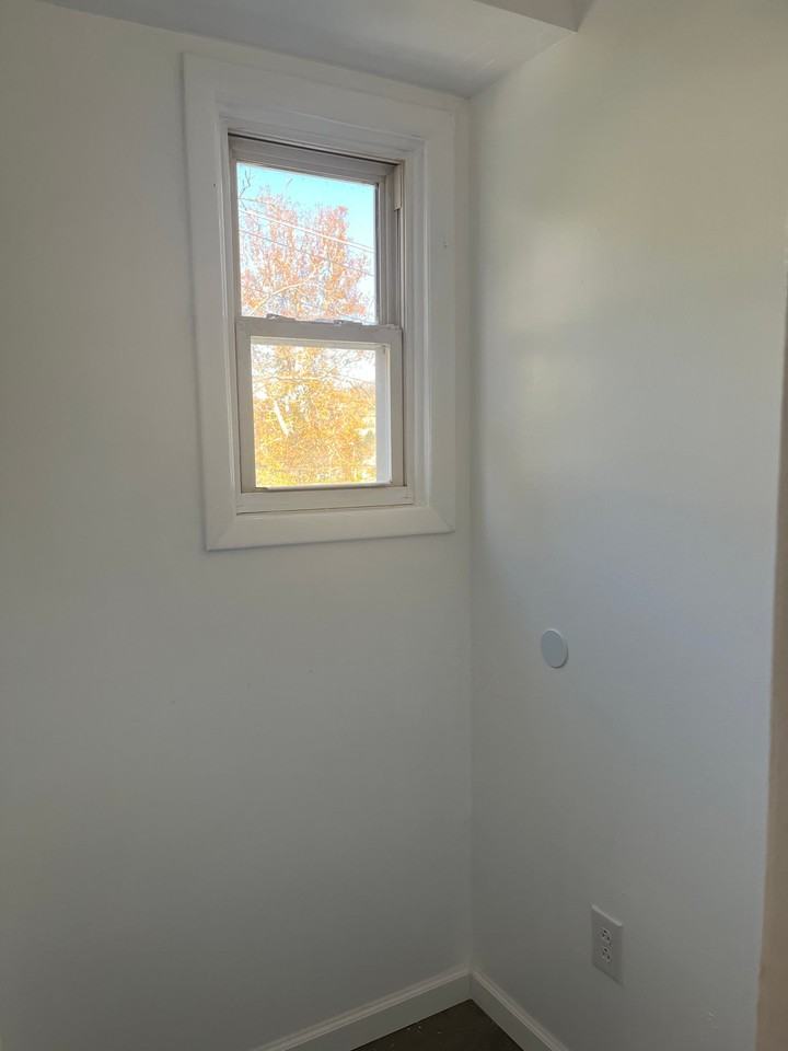 342 Fairmont Ave #5 - Photo 6 of 9