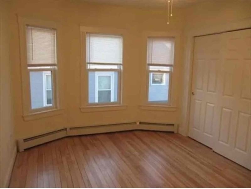 30 King Philip Rd #2 - Photo 4 of 11