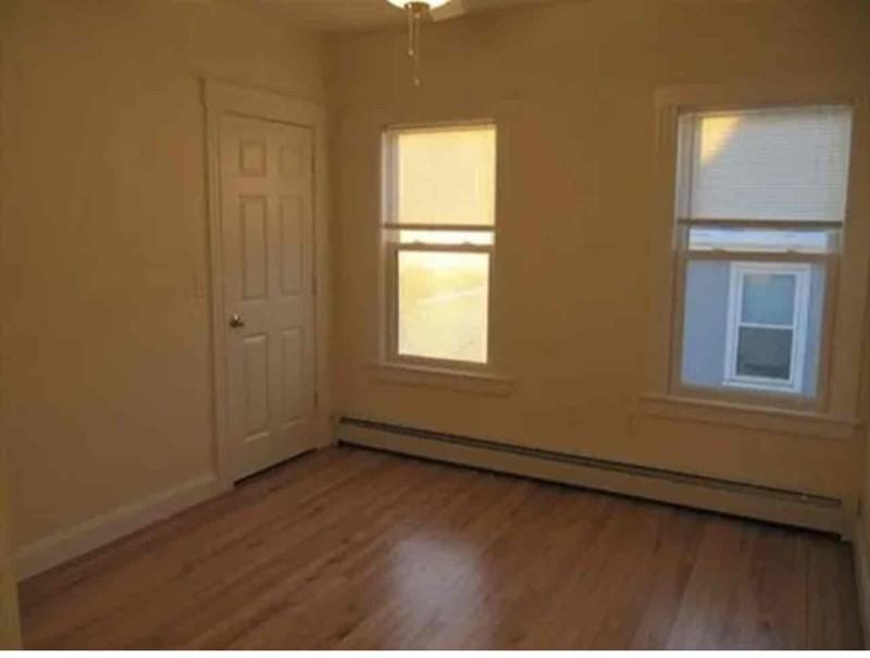 30 King Philip Rd #2 - Photo 6 of 11