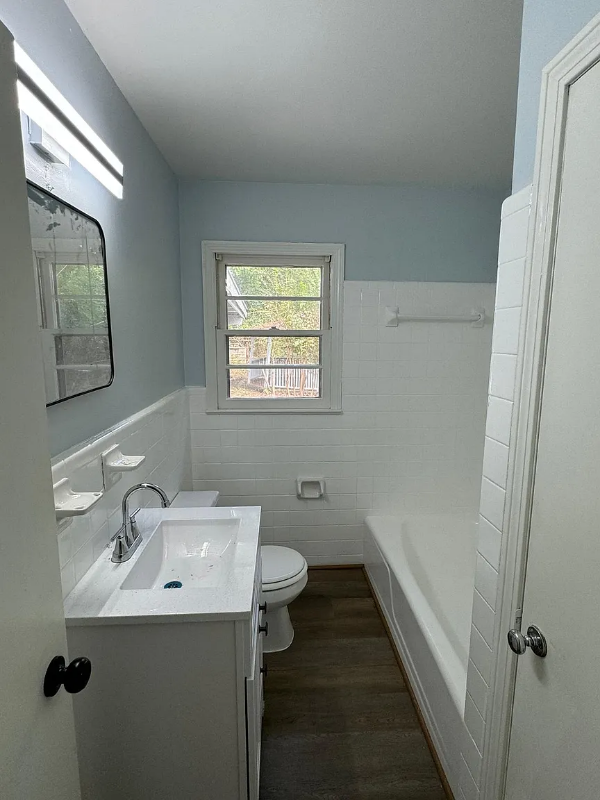1715 20th Ave E - Photo 5 of 16