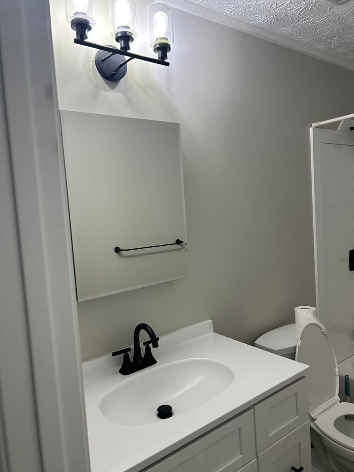 134 Ashmore Ct #134 - Photo 7 of 11