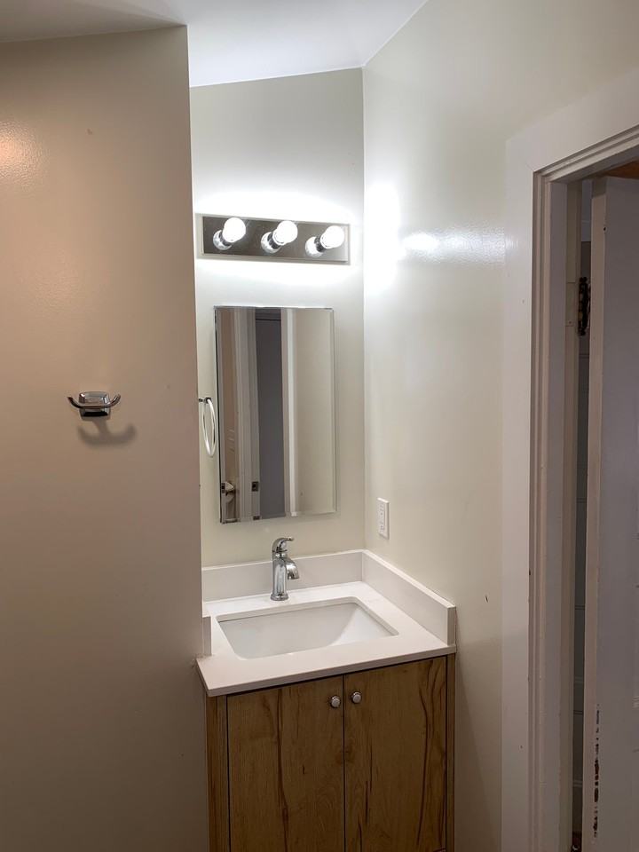 1065 5th St - Photo 6 of 23