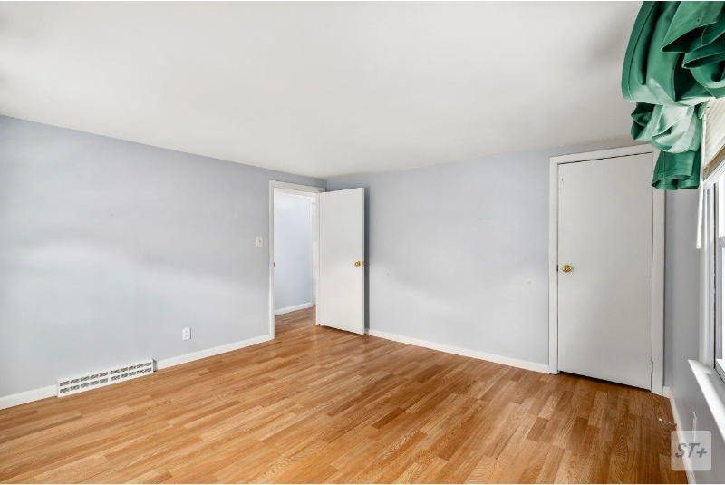 45 Spring St #4 - Photo 2 of 4
