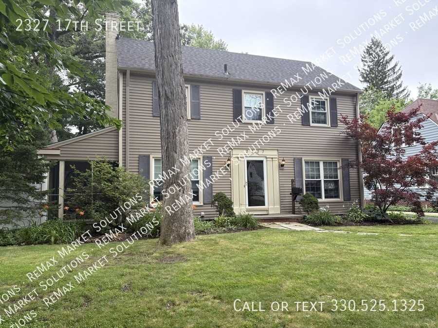 2327 17th St - Photo 2 of 36