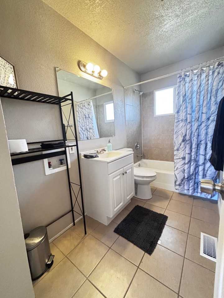 1818 Seminole Ln - Photo 6 of 10
