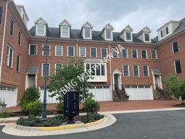 featured image of 10679 Yorktown Ct