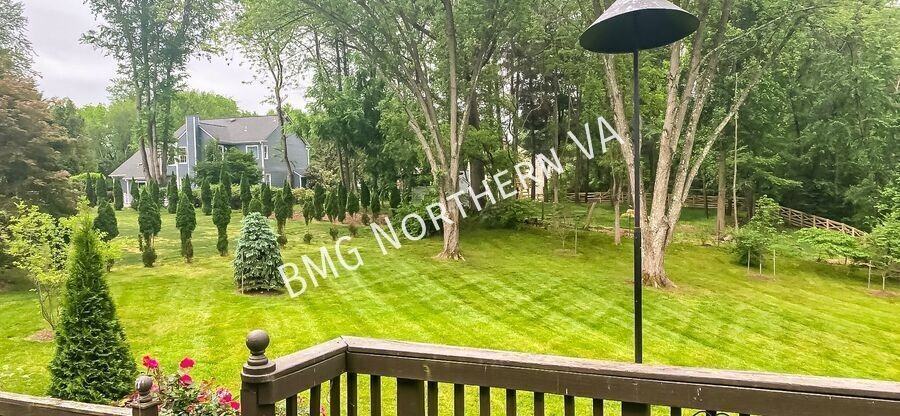 1846 Clovermeadow Dr - Photo 2 of 3