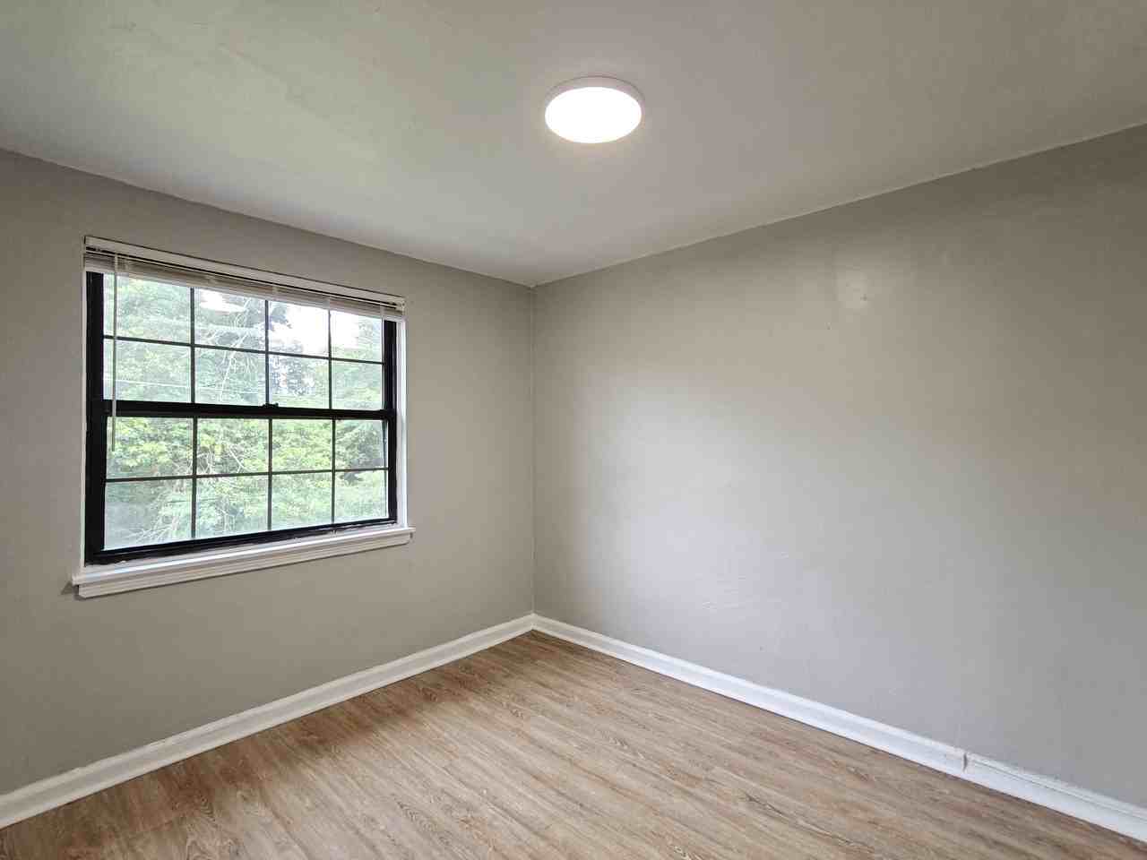 120 Yorke St #7 - Photo 4 of 8
