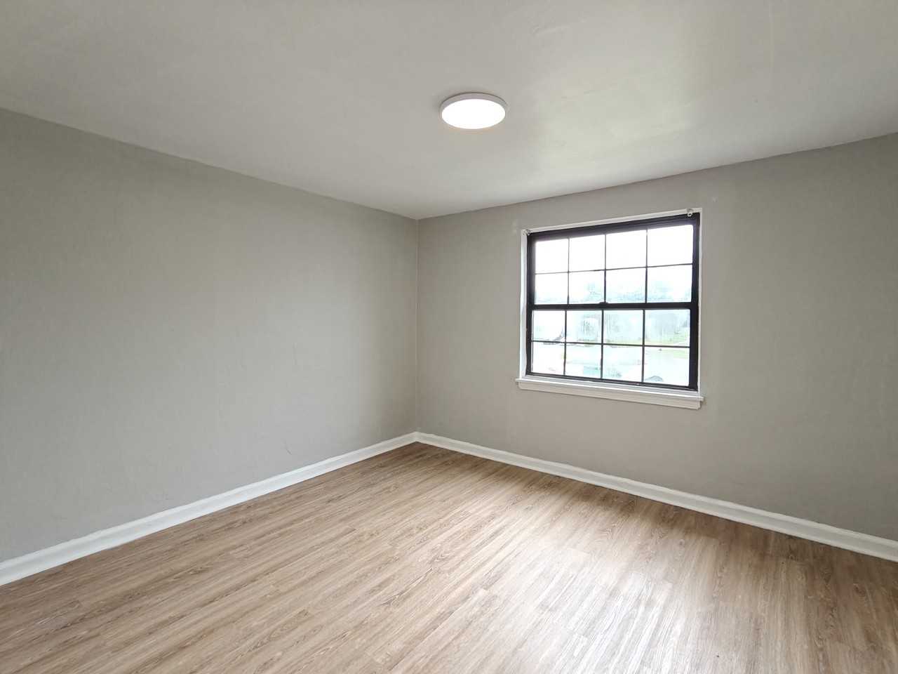 120 Yorke St #7 - Photo 7 of 8