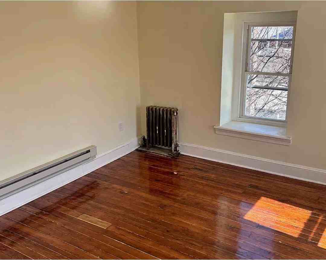 4742 Richmond St #2 - Photo 5 of 12