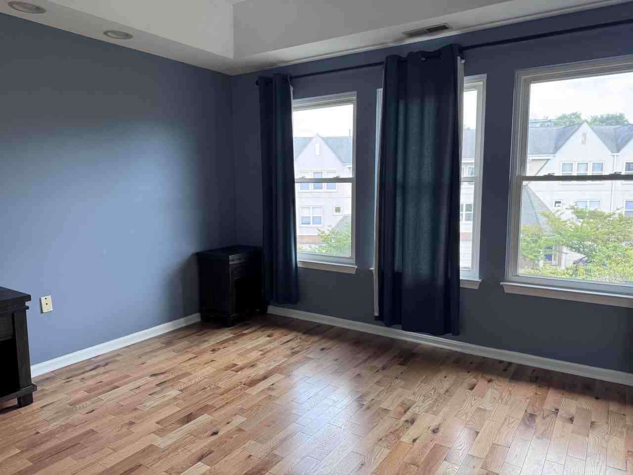 5218 Tabard Ct - Photo 3 of 18