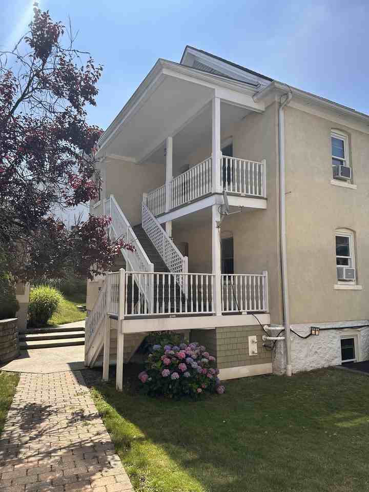 18 Berrian Place #B - Photo 2 of 24