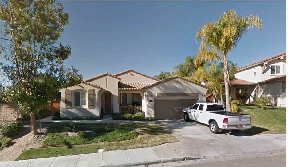 556 Rocking Horse Dr - Photo 2 of 10