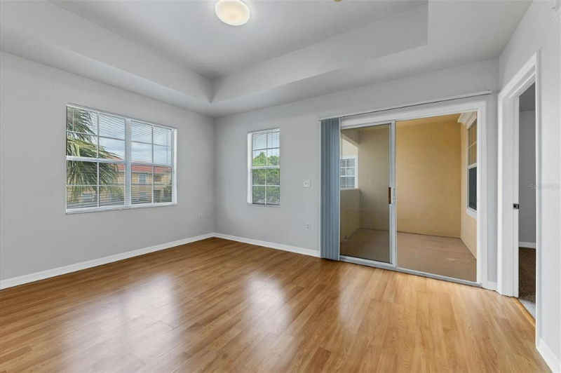 1010 Villagio Cir #204 - Photo 7 of 20