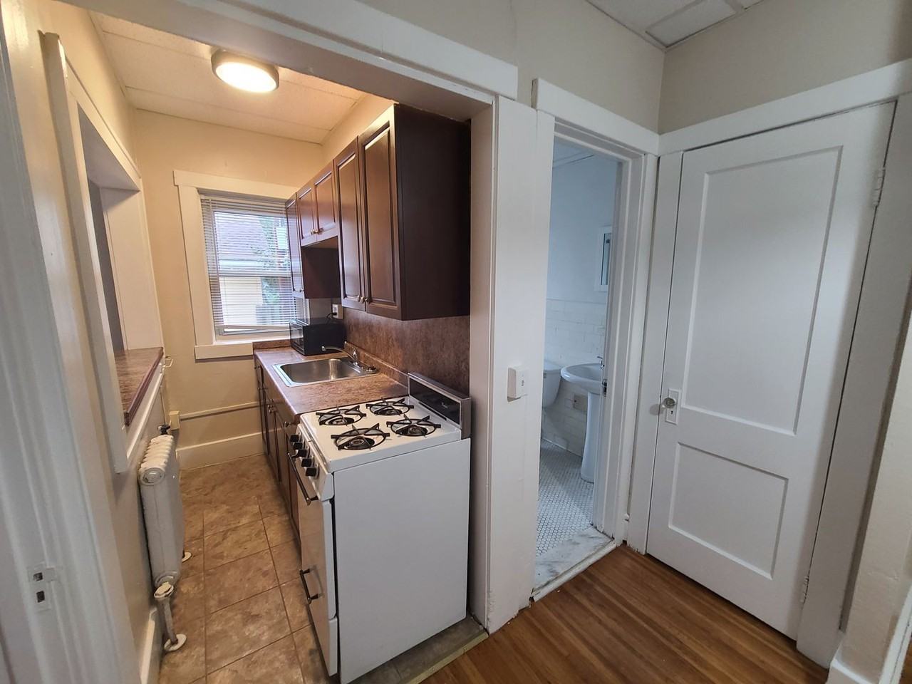 1625 East Ave Unit #112 - Photo 7 of 18