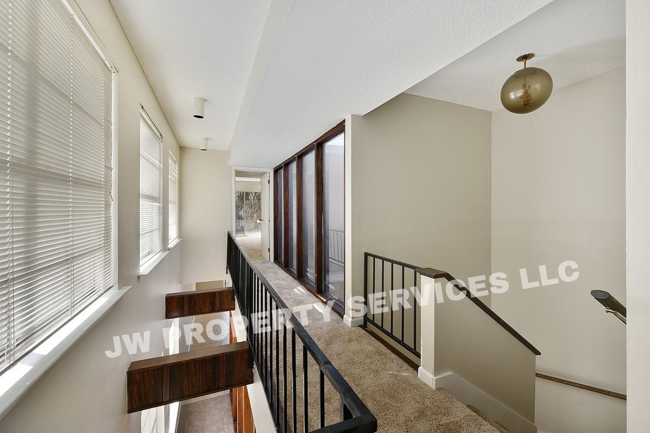309 309 -311 Lilac - Photo 7 of 10