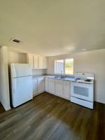 featured image of 415 Jasmine Ln #415