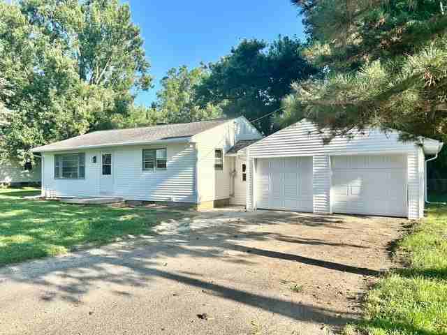 489 E 6th St - Photo 2 of 14