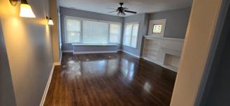 7325 S Maryland Ave - Photo 1 of 1