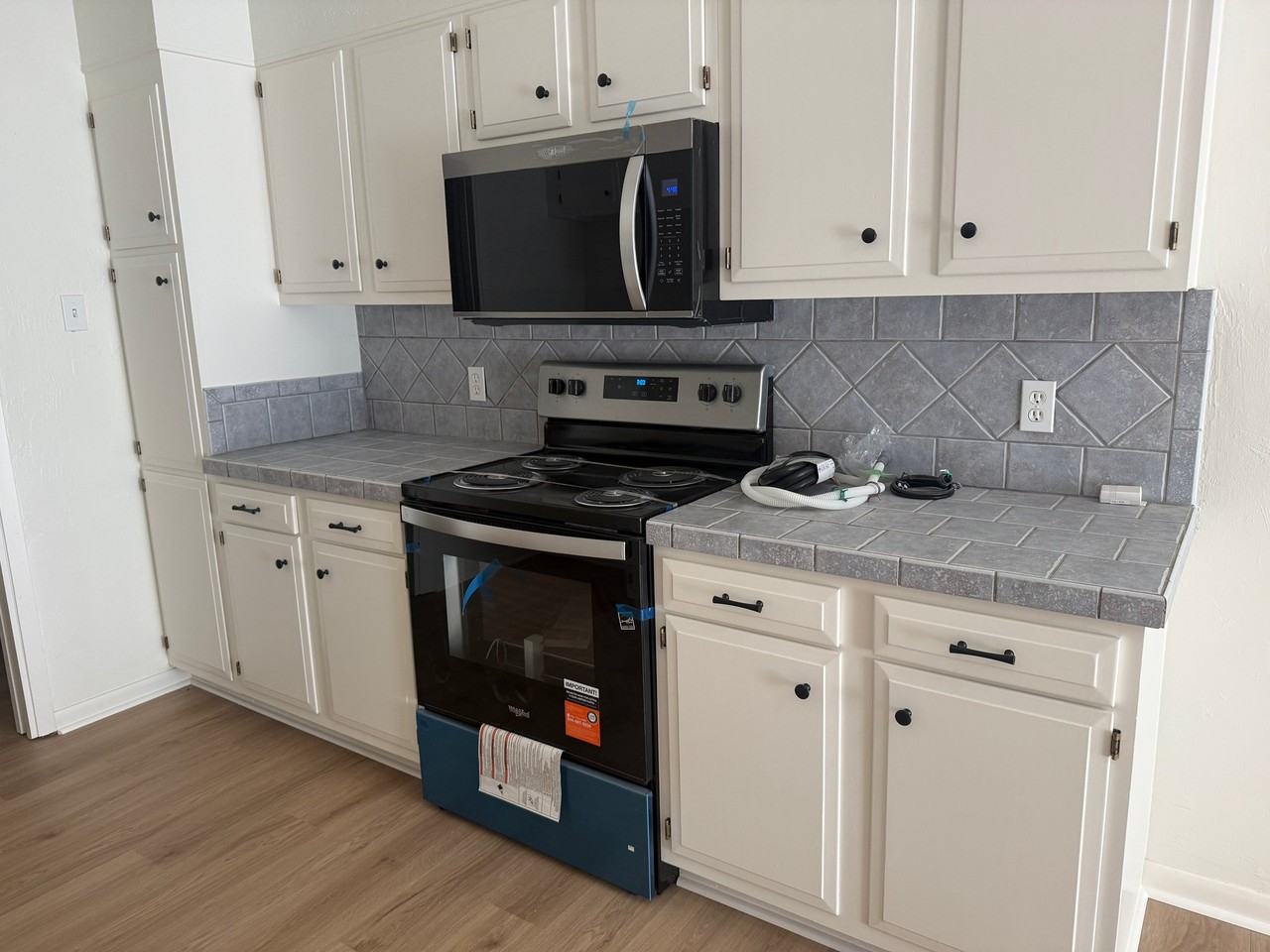 1118 Sunmeadow Dr - Photo 5 of 9