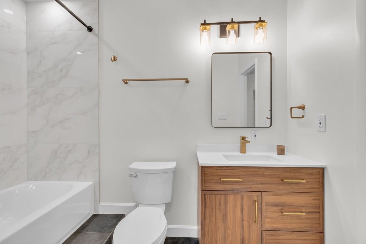 5338 Anchor Ct - Photo 5 of 14