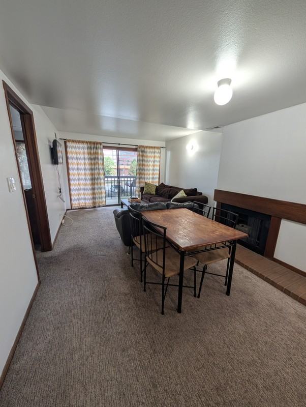 1091 Country Hills Dr - Photo 6 of 17