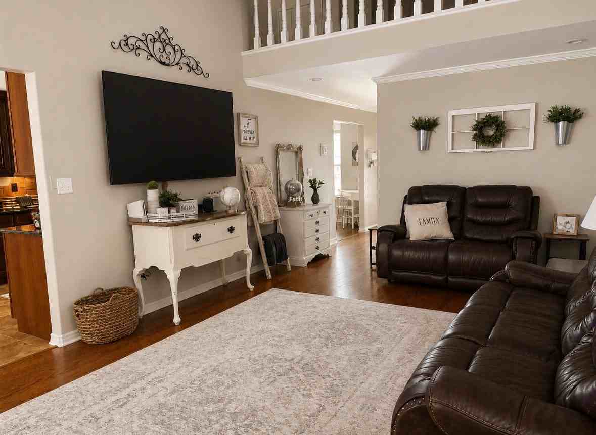 15013 Nassau Cir W - Photo 5 of 27
