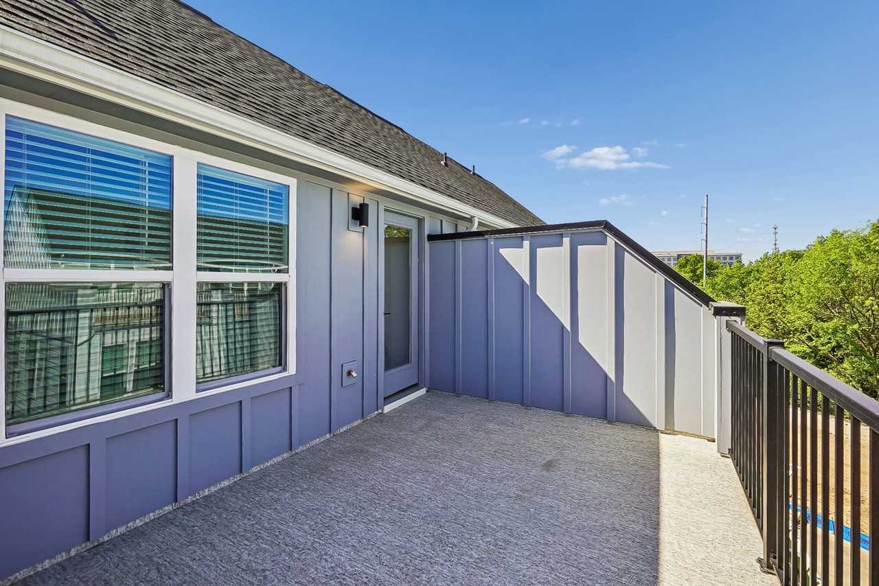 1140 Kokomo Ln - Photo 5 of 19