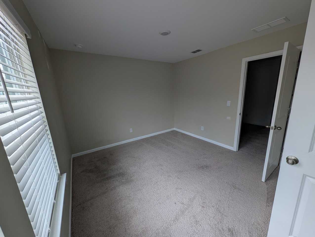242 Bald Ave - Photo 7 of 13