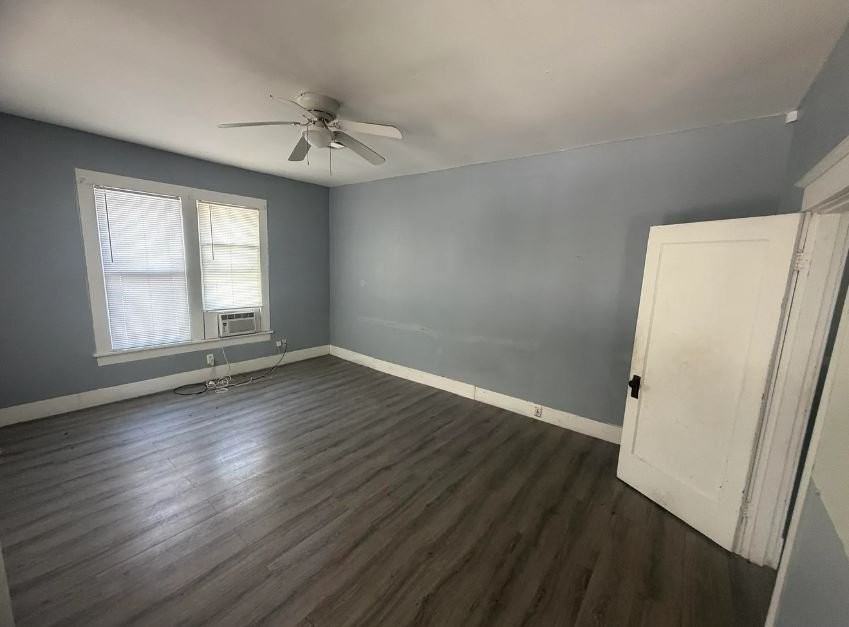 719 S Plum St - Photo 2 of 7