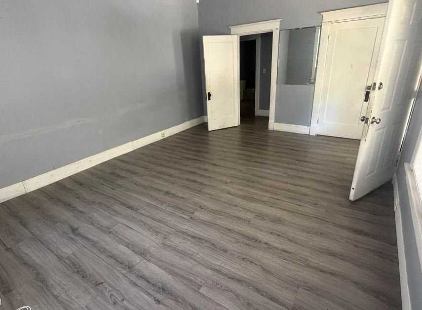 719 S Plum St - Photo 3 of 7