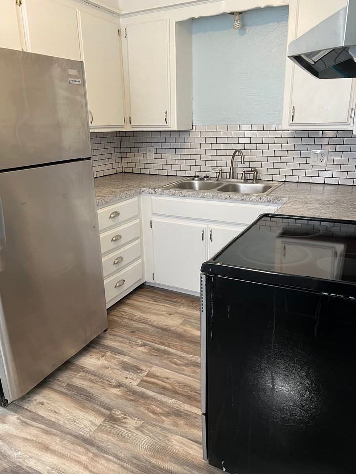 610 S 7th St - Photo 7 of 16