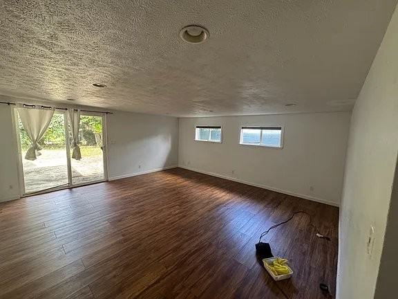 2847 W Lelehuna Pl - Photo 7 of 8