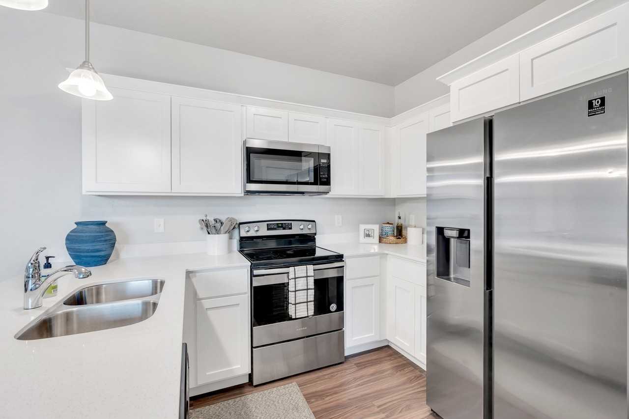 14681 S Astin Ln #R302 - Photo 4 of 18