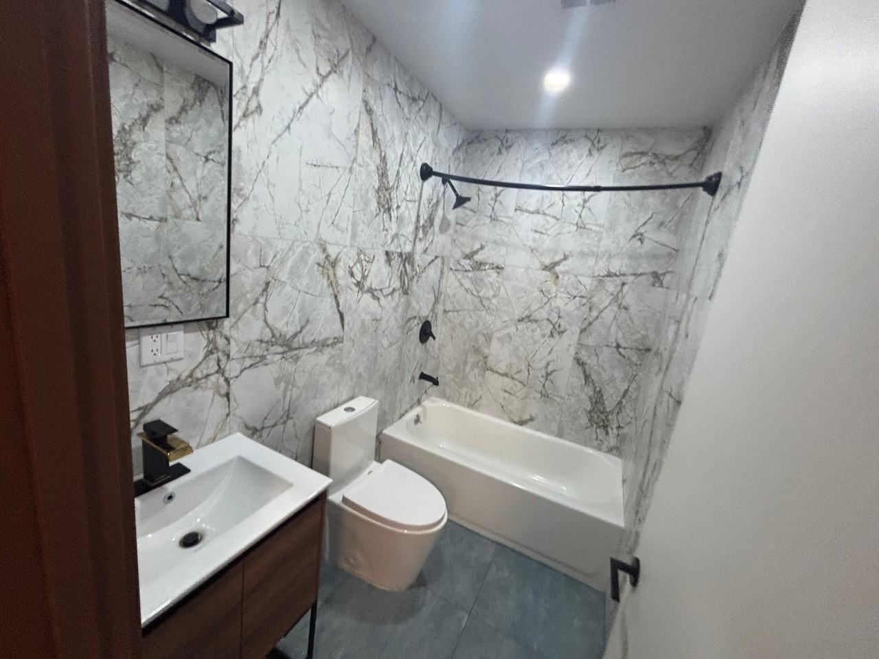 20 Reed St - Photo 2 of 5
