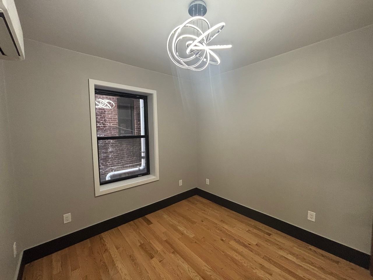 20 Reed St - Photo 5 of 5