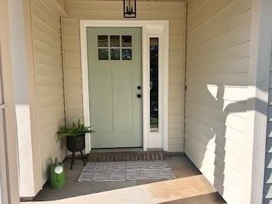 318 Somerset Dr - Photo 2 of 15