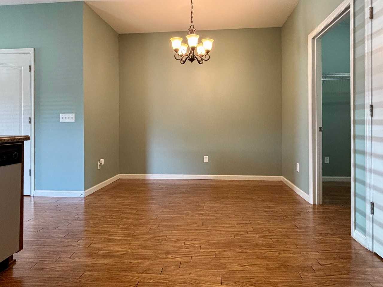 862 West St - Photo 6 of 19