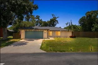 4404 Meadow Creek Cir - Photo 1 of 1