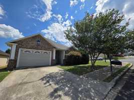 featured image of 5531 Hampton Woods Way