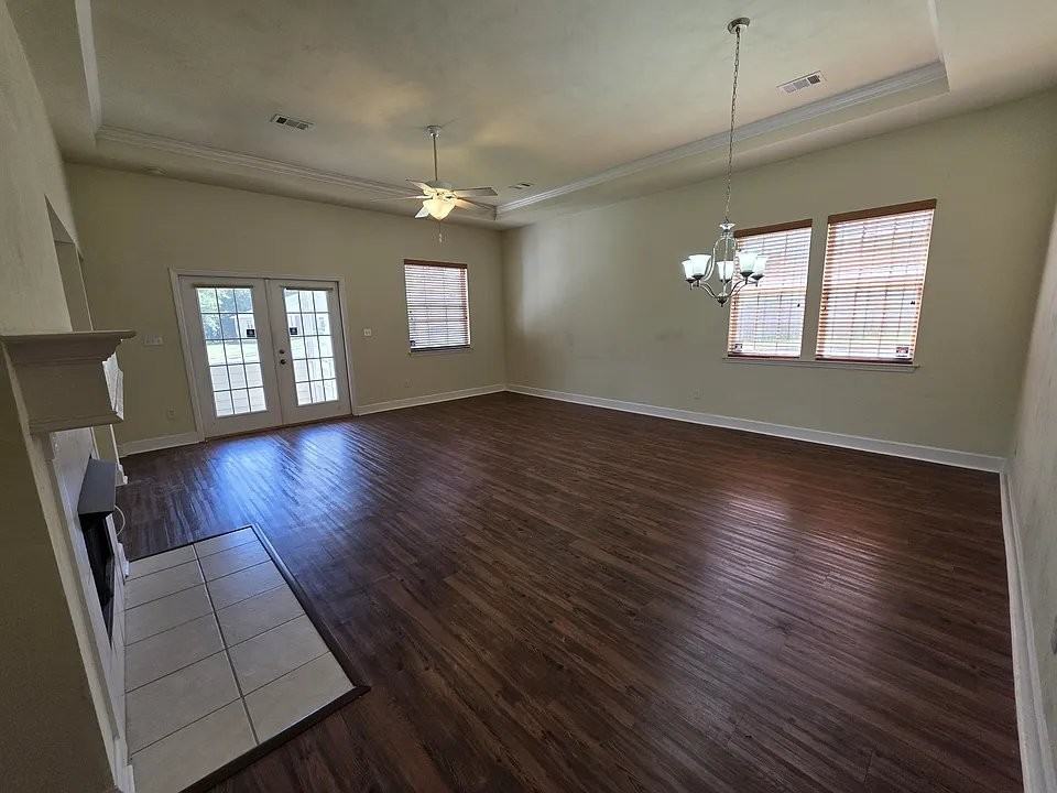 5531 Hampton Woods Way - Photo 5 of 20