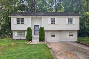 featured image of 9175 Settlers Grove Rd Ne