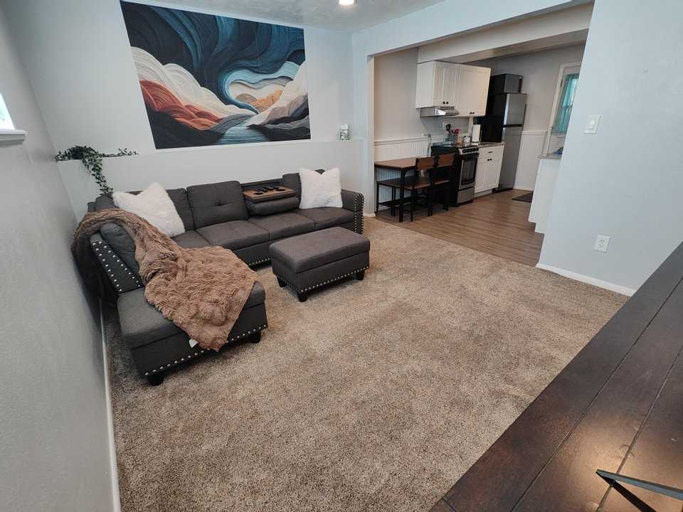 528 Hindley Dr - Photo 6 of 14