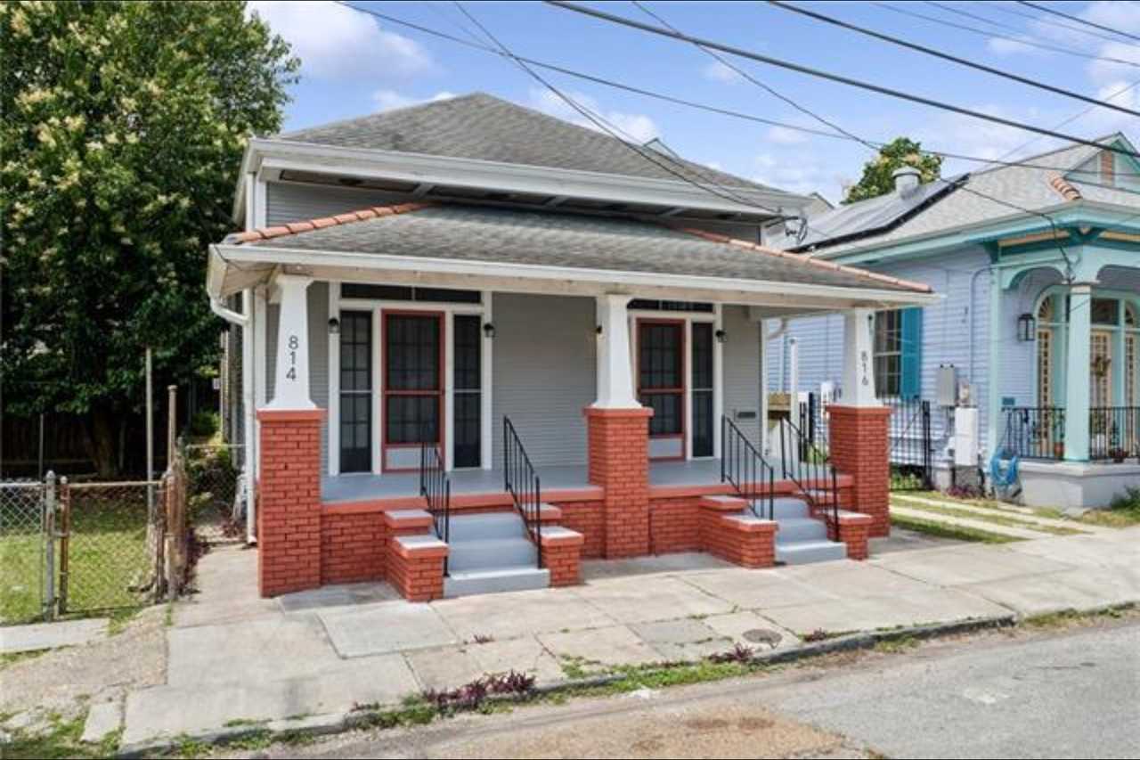 814 Gallier St - Photo 2 of 12