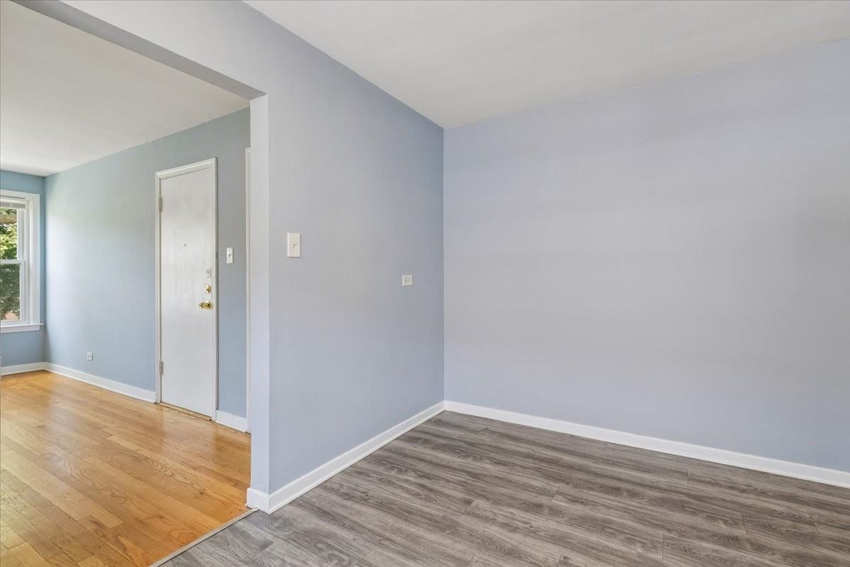 9116 Keating Ave #2B - Photo 5 of 10