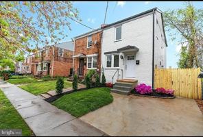 featured image of 5520 B St Se