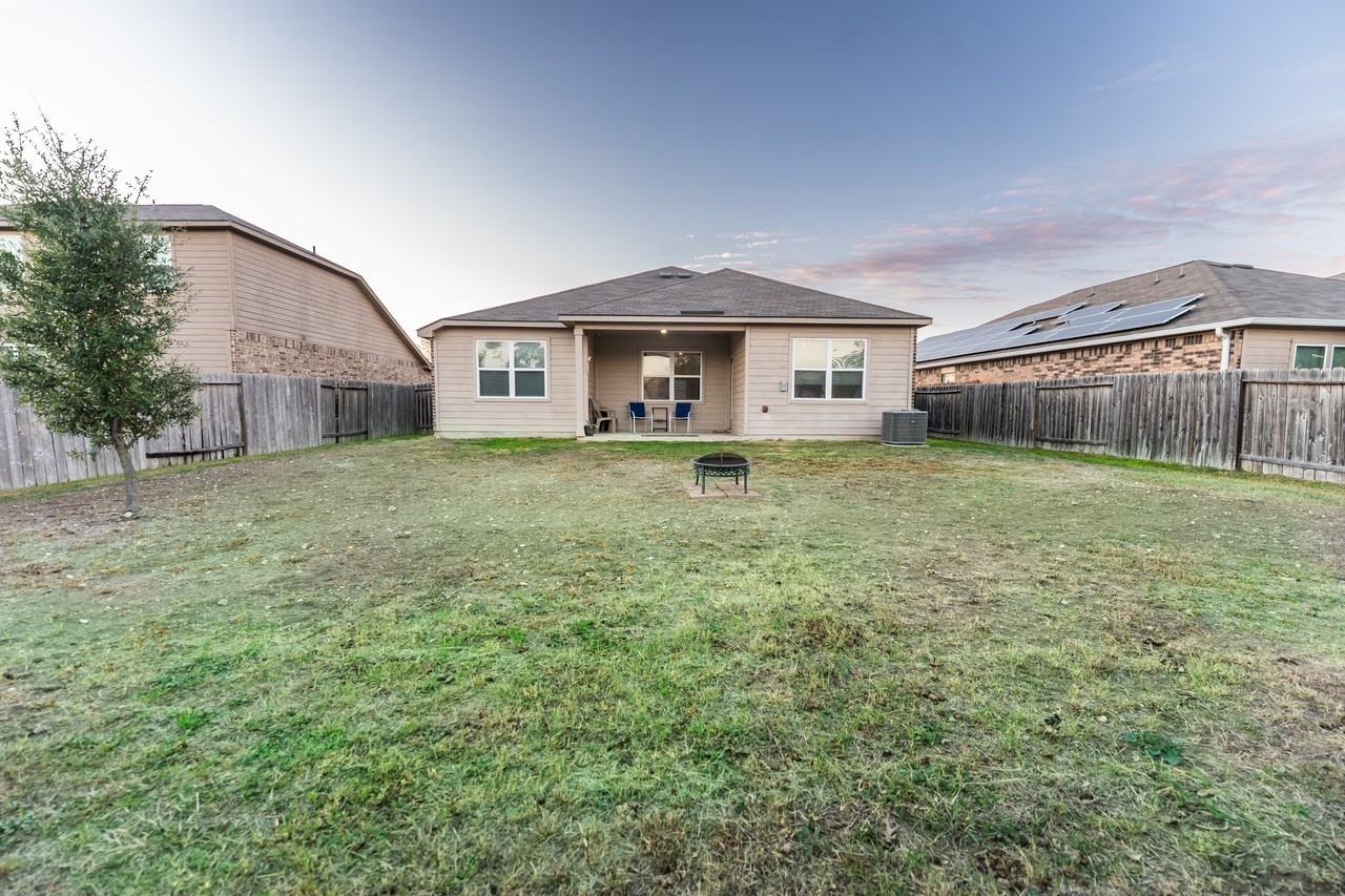 6210 Underwood Way - Photo 6 of 19